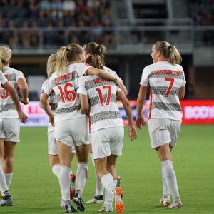 healthy teams win with strong knees healthy teams win with strong knees